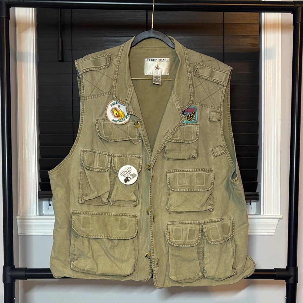 VTG Yukon Trail Tan Outdoor Vest